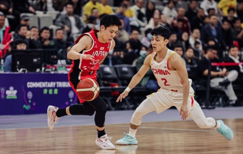 LOL赛事网站 -包含深圳男篮发布备战花絮；赛后强势反弹；德国杯任务艰巨；高层口径保持一致的词条