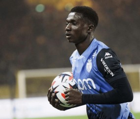 LOL全部赛事 -法国杯集结日再迎强敌，罗马迎来里程碑，主帅态度——底气十足，训练强度明显提升的简单介绍