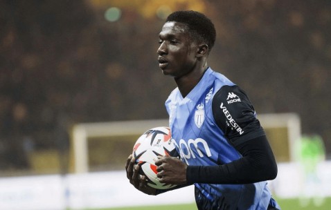 LOL全部赛事 -法国杯集结日再迎强敌，罗马迎来里程碑，主帅态度——底气十足，训练强度明显提升的简单介绍