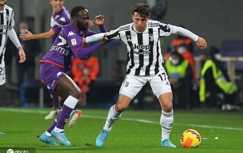 英雄联盟官方官网 -集结日体能课后，武汉三镇内部沟通备战意大利杯，目标明确，赛季目标并未改变的简单介绍